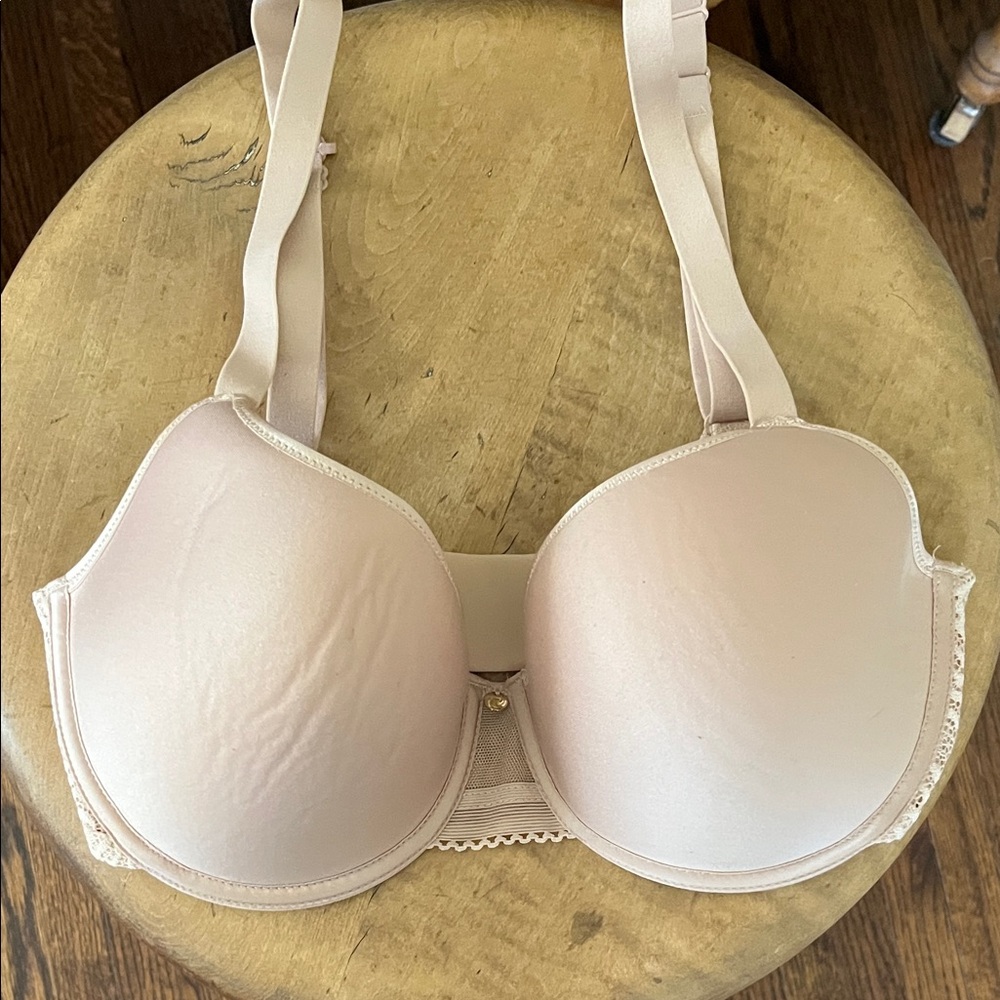 Chantelle Bra Nude Color Size 32D